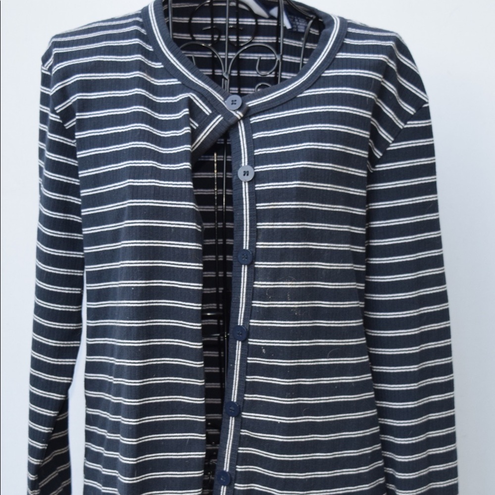 Vintage Liz Claiborne Liz Sport striped cardigan. Button up navy striped top
